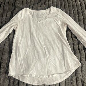 Basic V-neck long sleeve